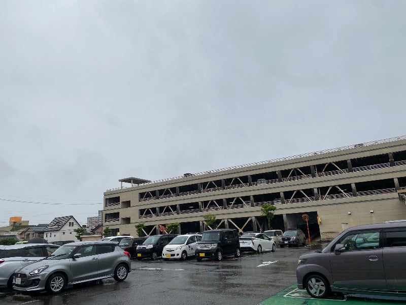 津市役所・津リージョンプラザ来庁者駐車場